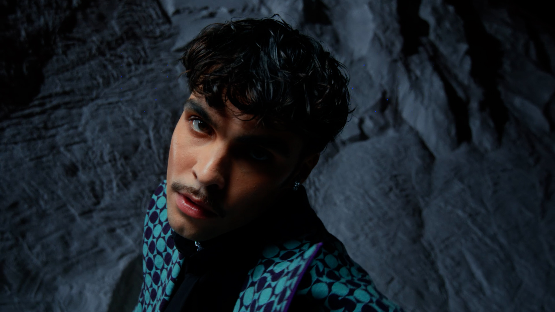 Website-NEW22-ESC-Preview-1920×1080-v001.00_07_12_21.Still022